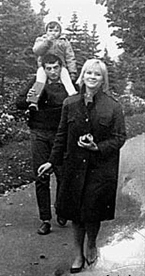 с Фаиком и дочкой