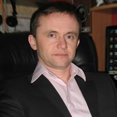 Вот такой я был инженер-теплотехник, в костюме без галстука и зарплатой 60 тыс...