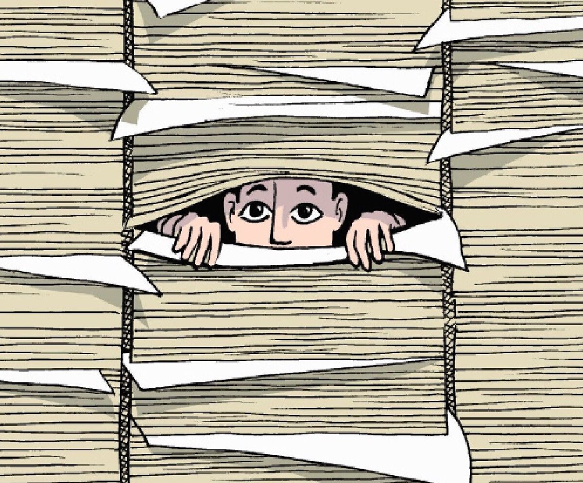 Это я прячусь от администрации, которая пытается в выходной отправить меня на хутор Ленина, чтобы послушать о часе духовности. Спойлер: меня все равно нашли.