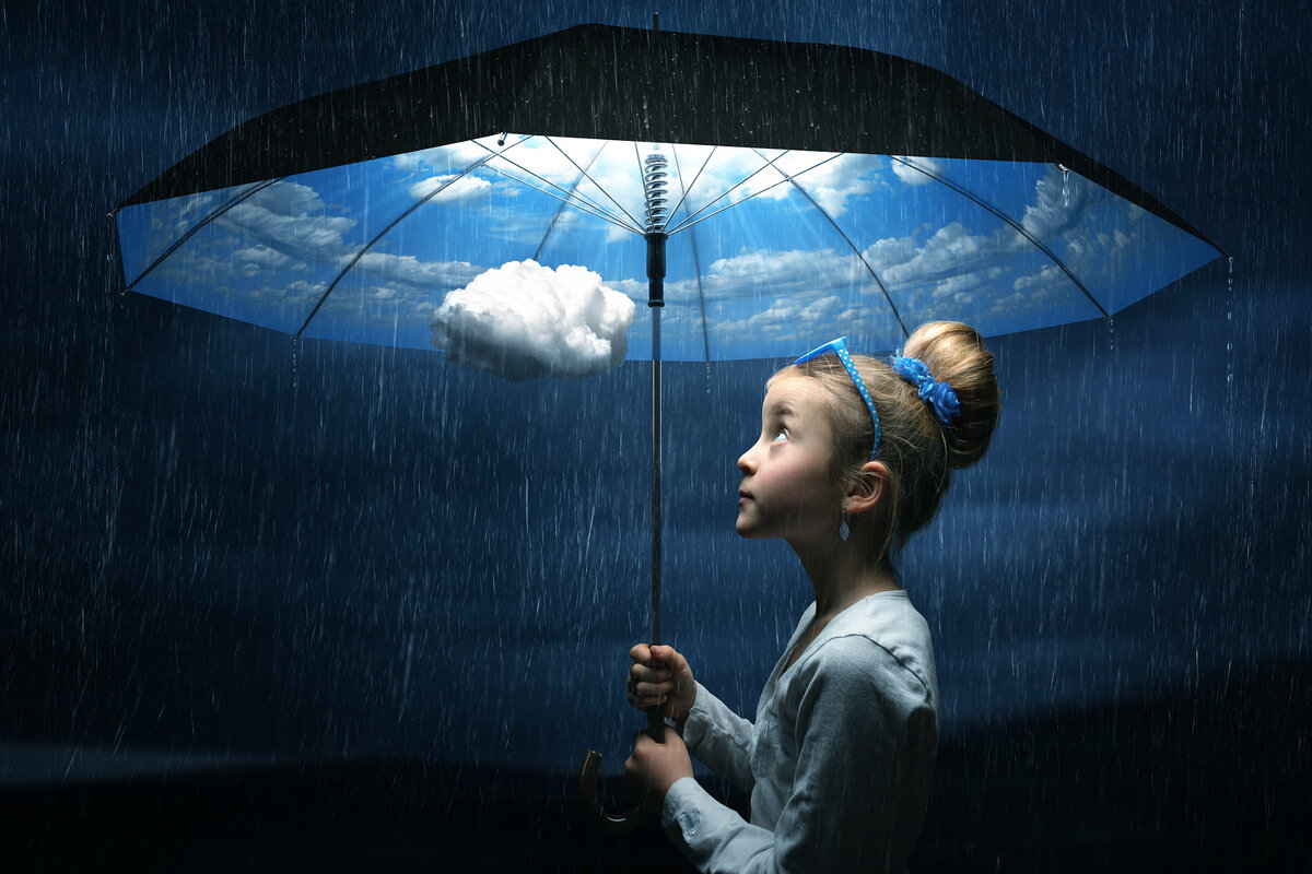 https://img1.goodfon.ru/wallpaper/original/f/b2/the-good-weather-umbrella.jpg