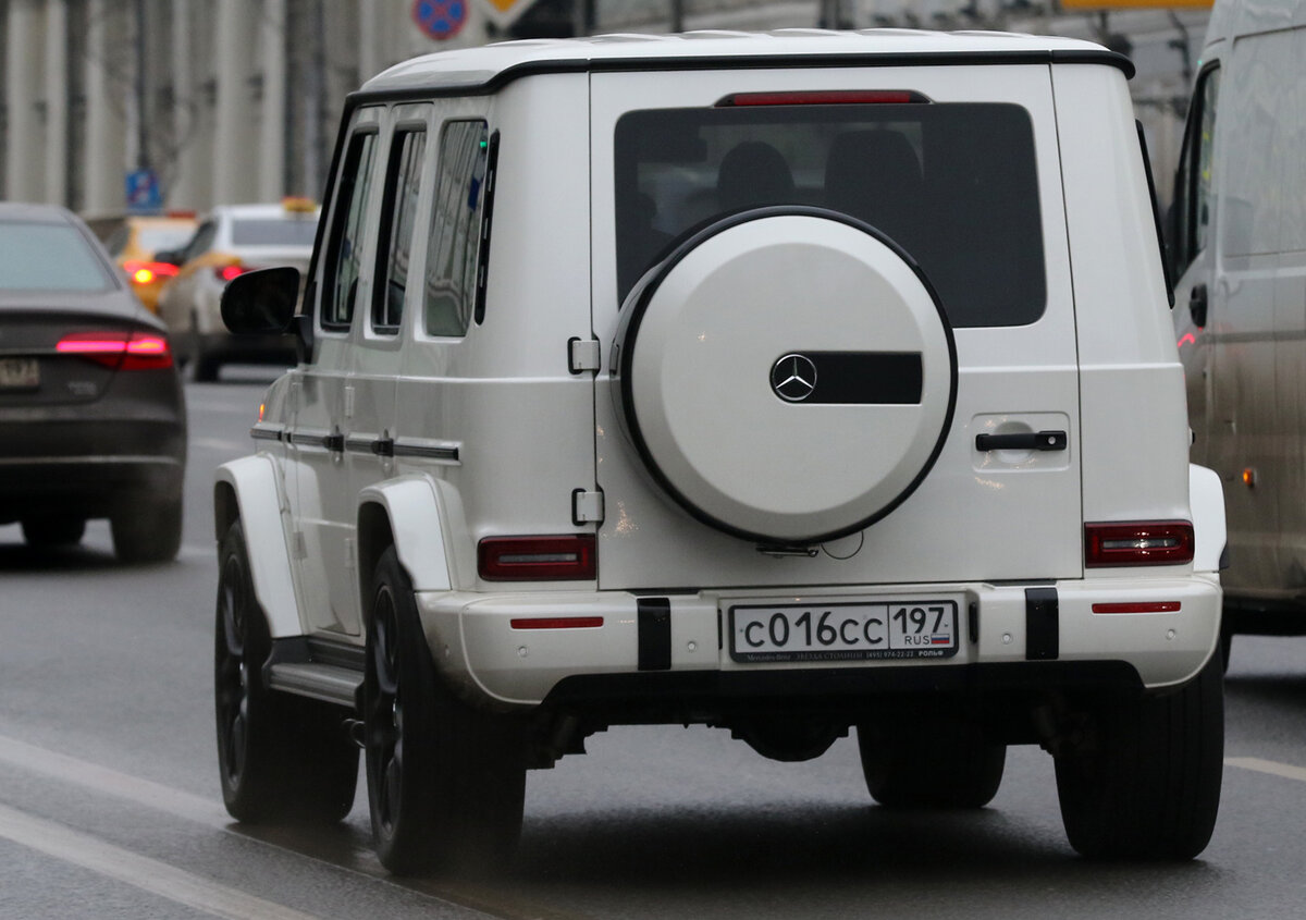 Подборка Mercedes G-класс на дорогах Москвы | ФотоОхота на автомобили | Дзен