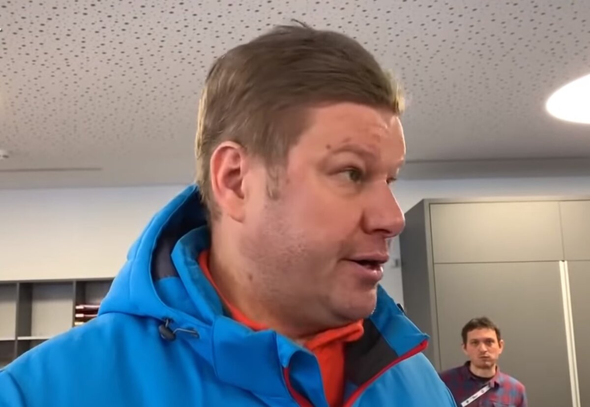 Дмитрий Губерниев