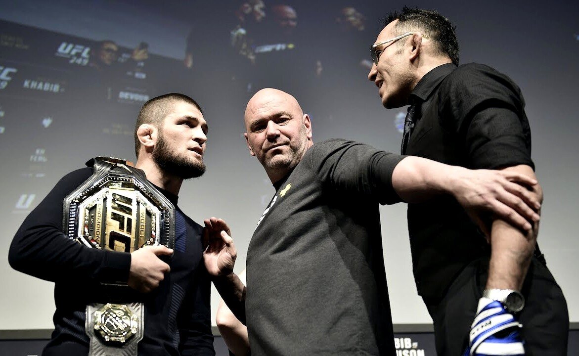 Хабиб Нурмагомедов и Тони Фергюсон битва взглядов