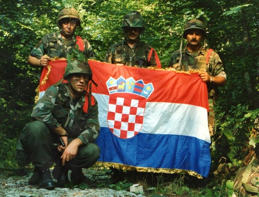 Этнические чистки сербов в Хорватии. Подразделения усташей