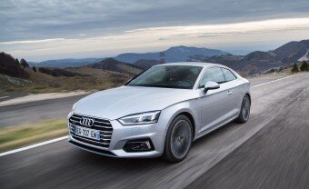 Первоначально Audi предложила A5 Coupe в 2007 году, что ознаменовало ее возвращение в сегмент после более чем десятилетнего бездействия.-2