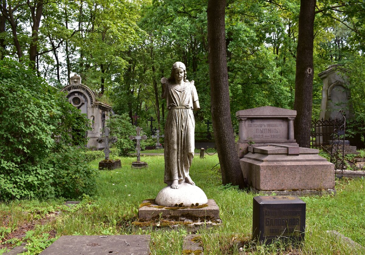 Некрополь в москве