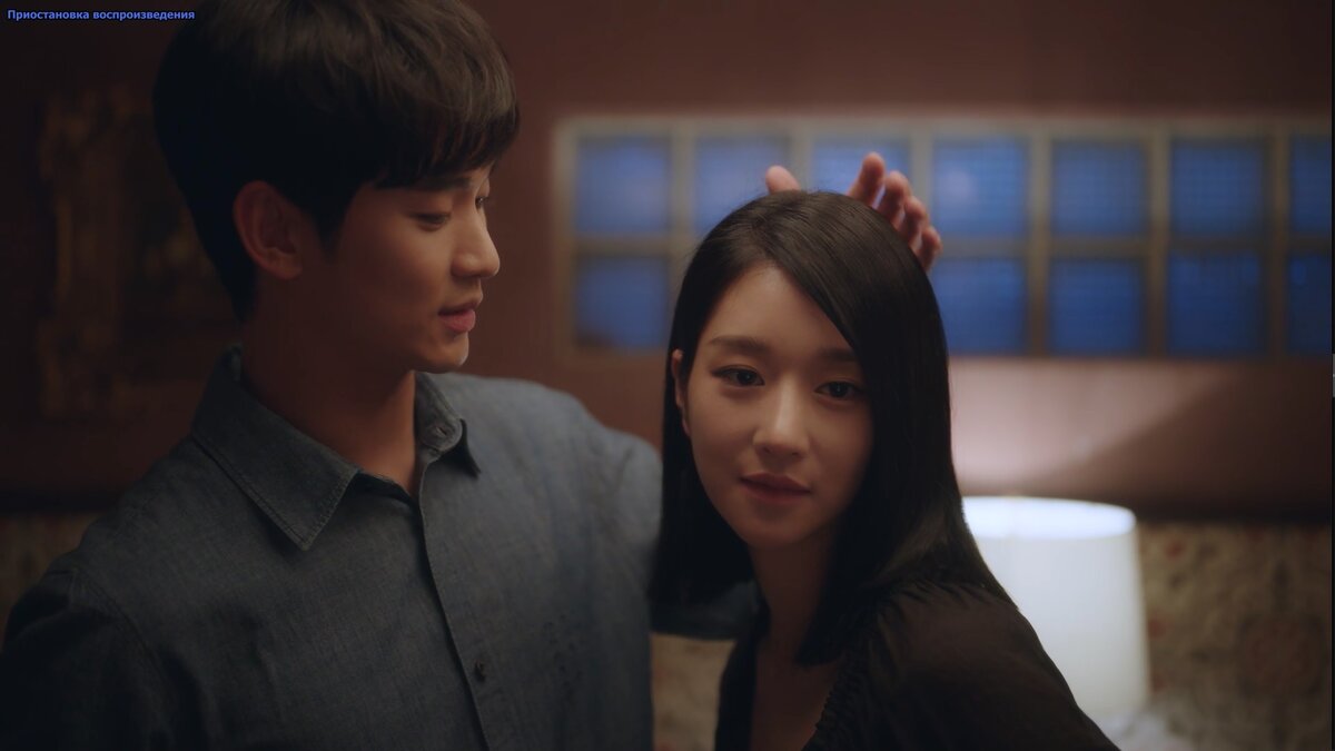 кадр из восьмой серии дорамы "Псих, но все в порядке"