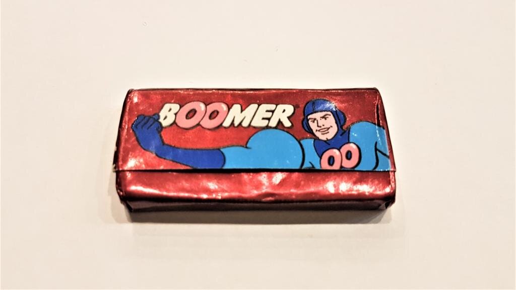 Жвачка персонаж. Boomer жвачка значки. жвачка бумер. бумер жвачка игрушка. жвачка бумер 90-х.