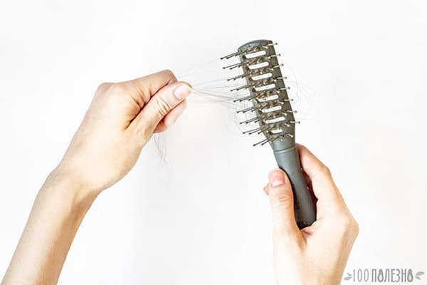 Выпадение волос нельзя не заметить