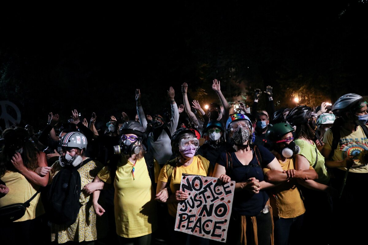 Портленд 3 мя днями ранее