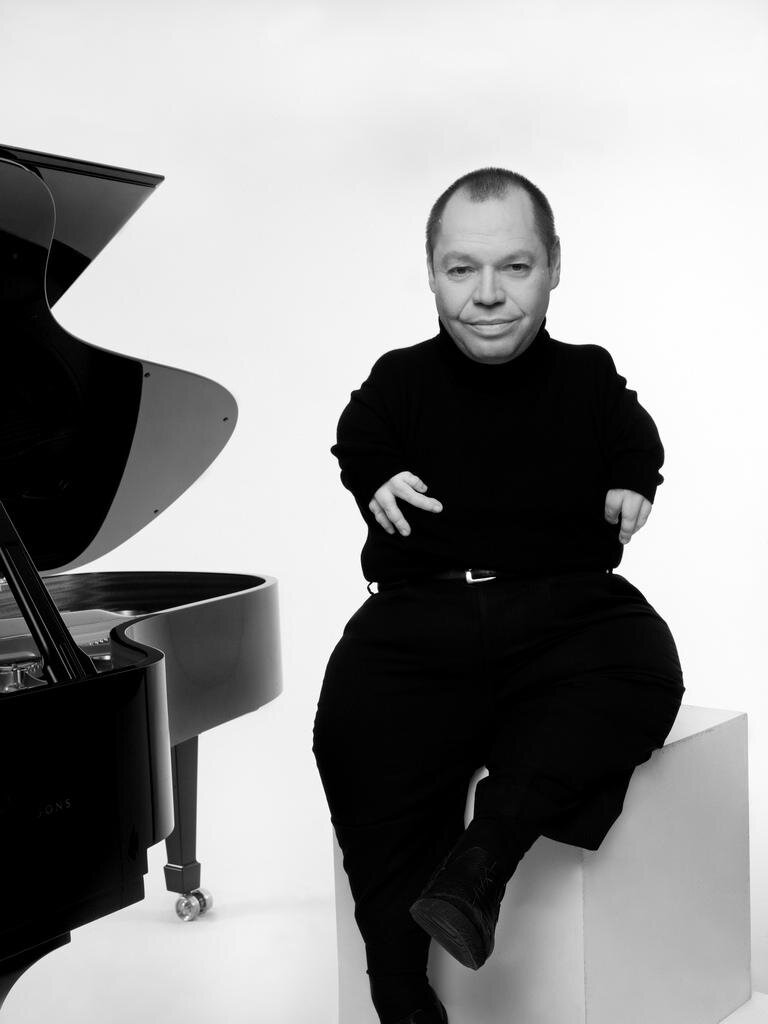 ТОМАС КВАСТХОФФ 