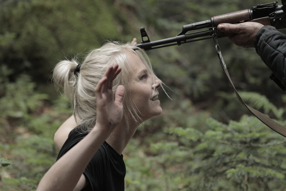 Кадр из сериала "Игра на выживание"