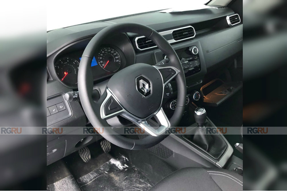 Салон Renault Duster-2 для России
