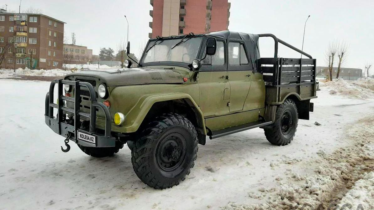 Еще одно произведение УАЗовского искусства