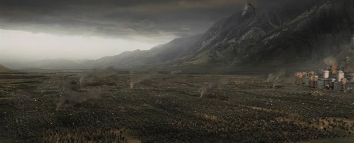 Панорама битвы на Пеленнорской равнине (кадр из фильма "Властелин колец. Возвращение короля"). В величайшем сражении сошлись две огромные армии.