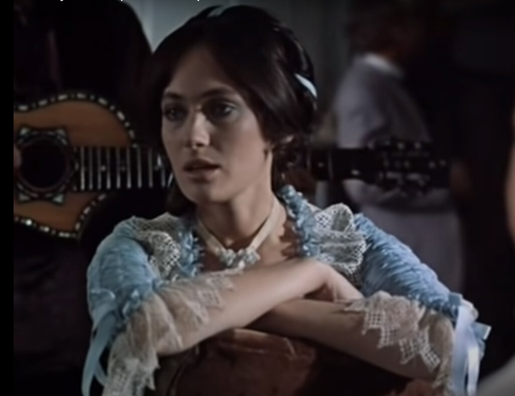 Кадр из фильма "Жестокий романс" (реж. Э. Рязанов, 1984 г.)