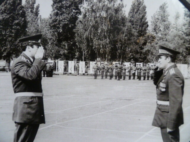 Начальник штаба гв.67МСП докладывает командиру полка, подполковнику Григорьеву...