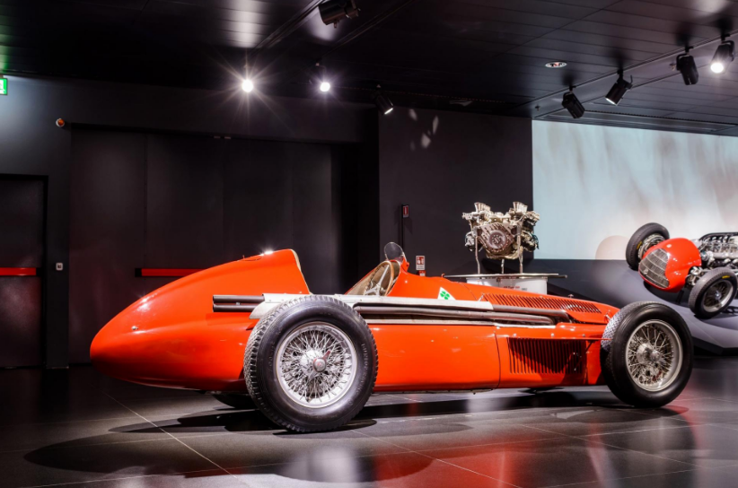 Италия Museo Nazionale dell'Automobile Адрес: Сorso Unità d'Italia, 40 – 10126 Torino (TO) Самый масштабный итальянский музей автомобилей расположился в городе Турине – культурной столице Северной...-2