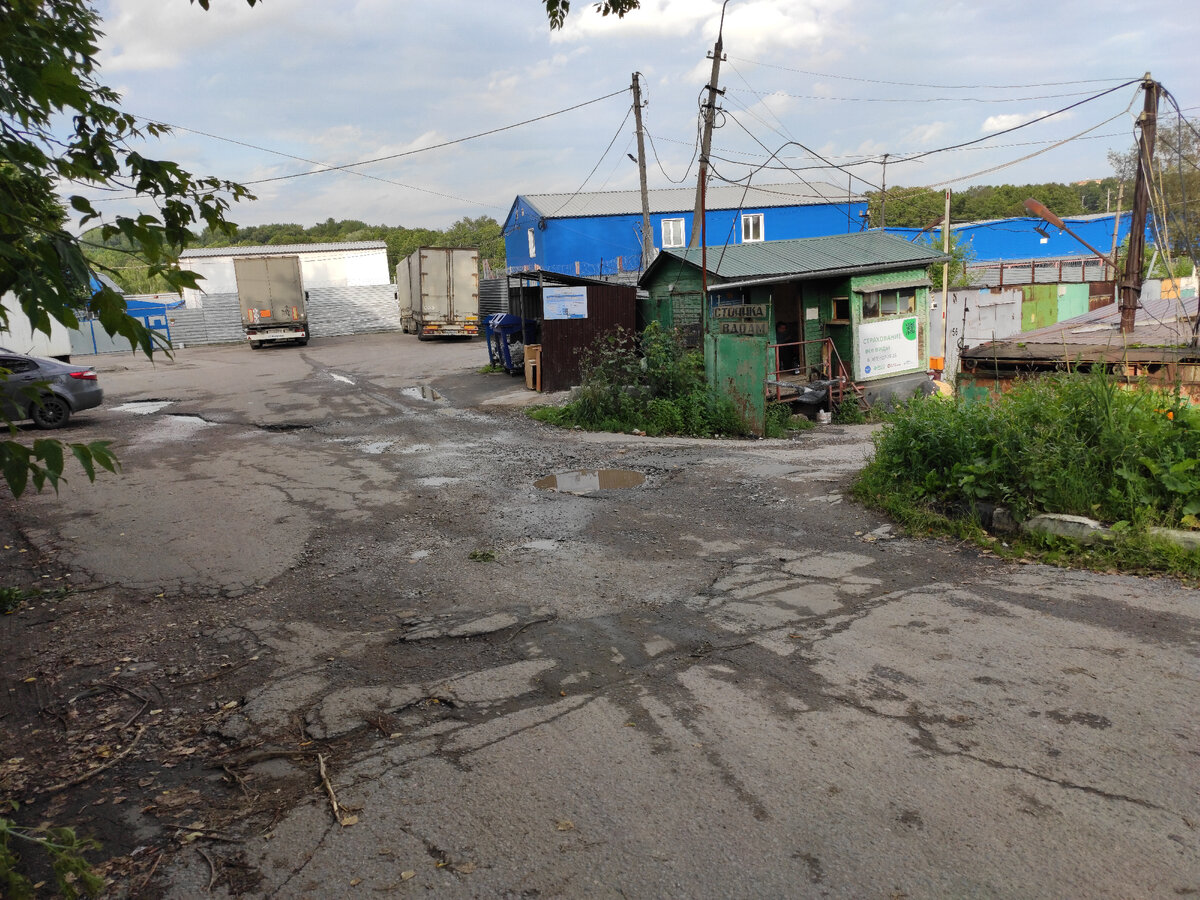 Заезд в мой кооператив, ни с чем не перепутаешь.