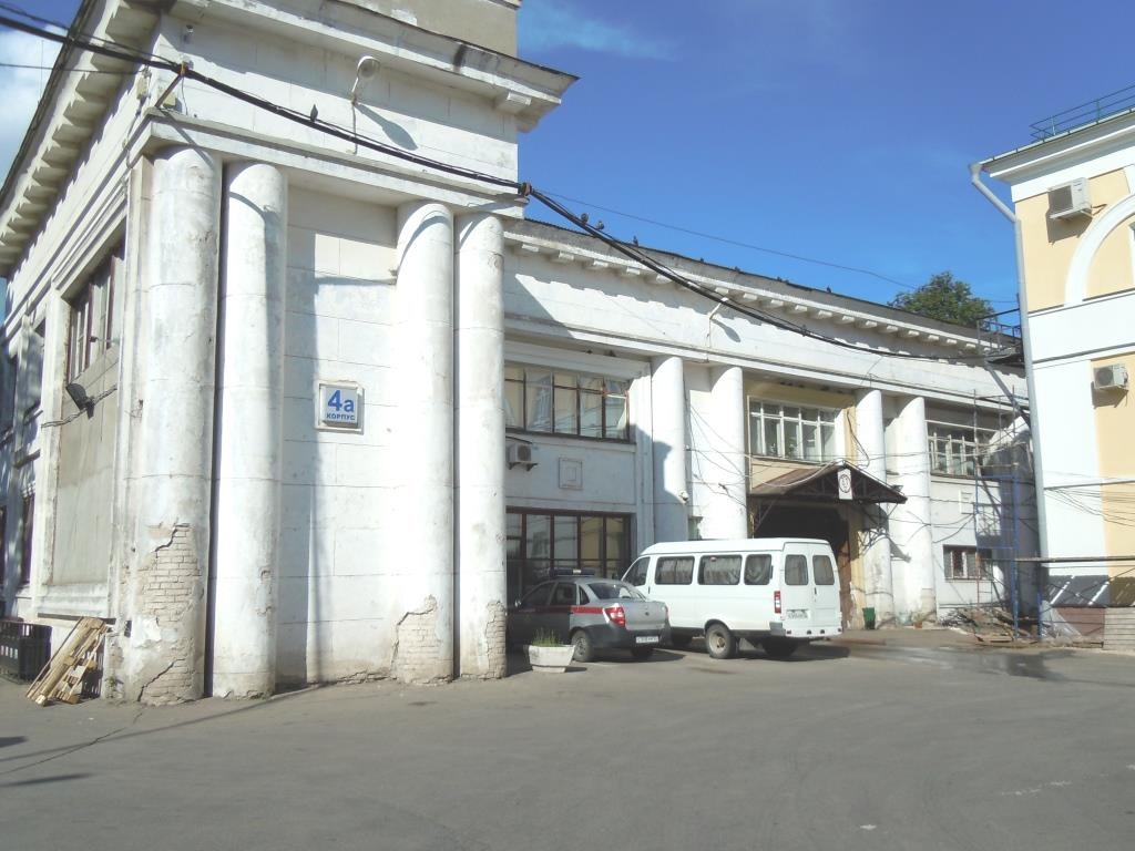 6 июня 2021 г. Мы продолжаем делать то, что мы уже много наделали (В. С. Черномырдин). Побывал в кремле и поснимал. Там территория закрыта и охрана не пускает.-50