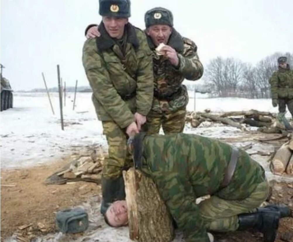 Не служившие остались в своем