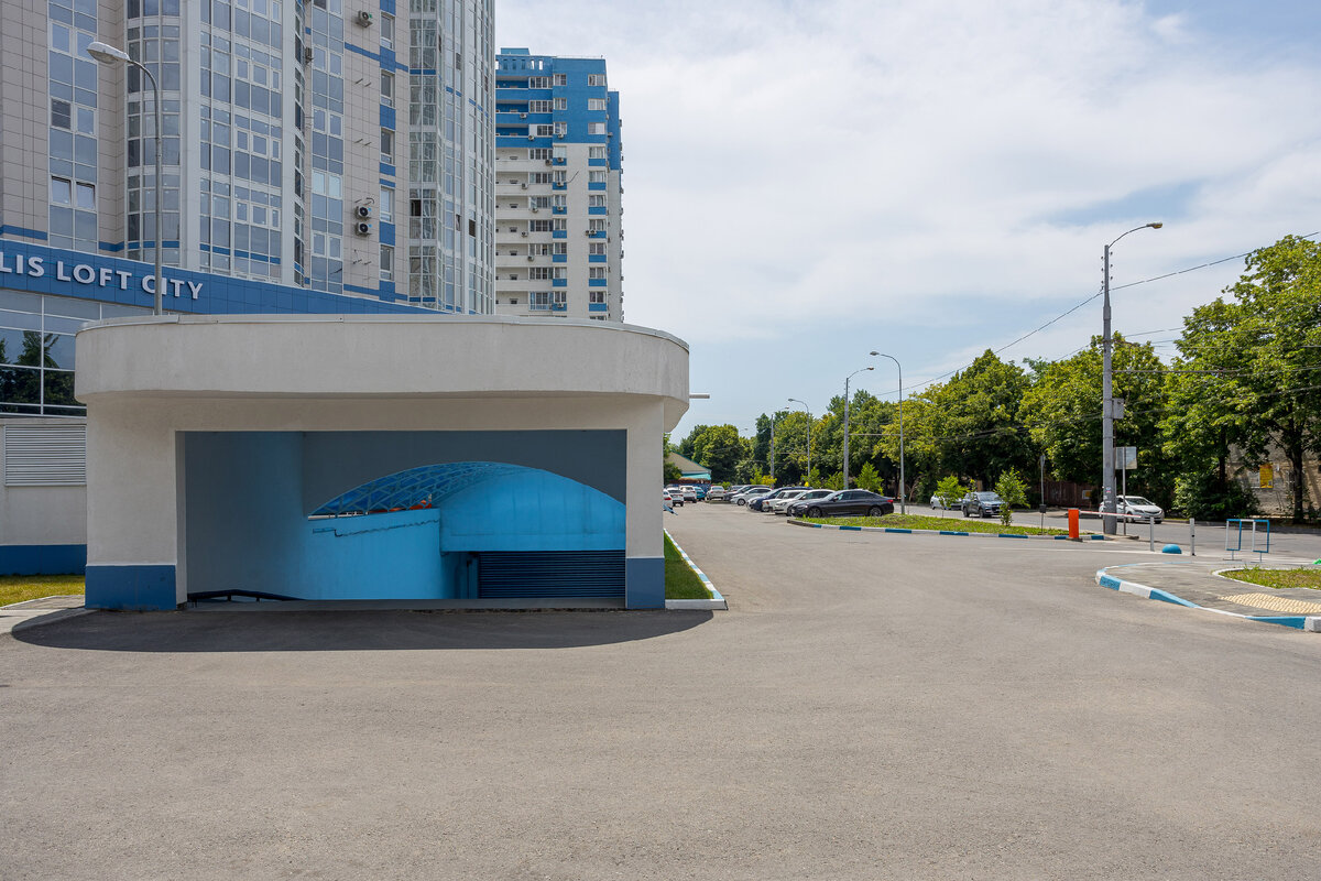 Въезд в паркинг ЖК "Краснодар-Сити"