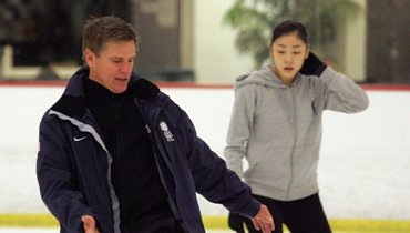 Известный американский тренер укусил ученицу. Любовь или безумие?  📷
