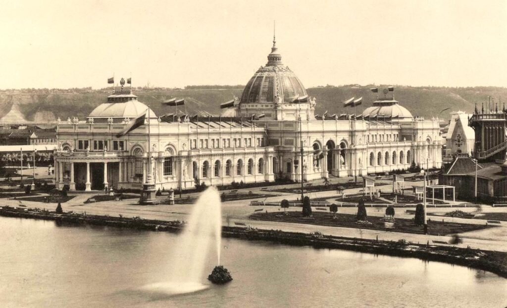 Здание Павильона Художеств на выставке в Нижнем Новгороде (1896 год)
