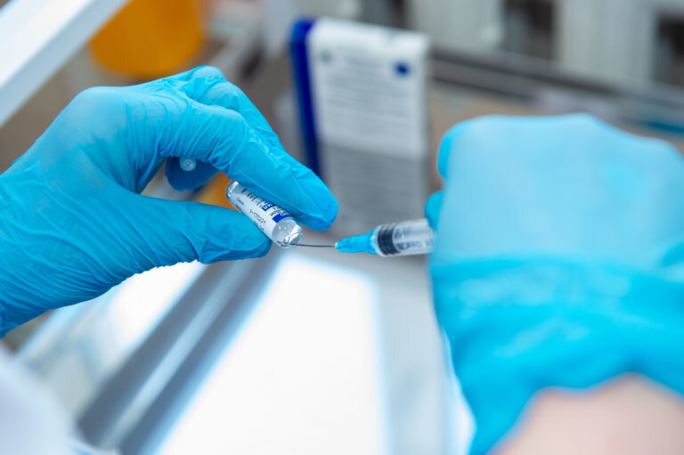    В Оренбургской области продолжается вакцинация от коронавируса Елена Шкатова
