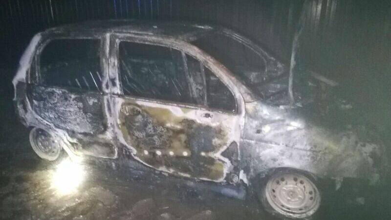     33-летний мужчина задержан в Ленинском районе после пироманских выходок в отношении имущества своей жены. Сначала он поджег ее автомобиль, а потом строящийся дом.