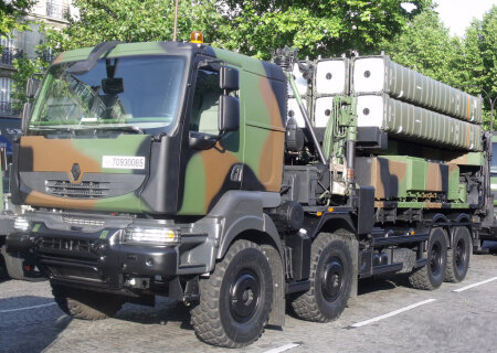    США вынуждают Италию поставить украинским нацистам зенитно-ракетные комплексы