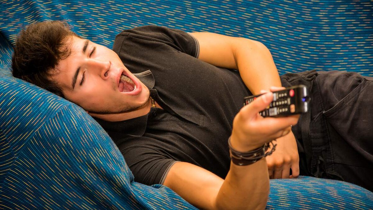 фестиваль самотыков. виброяйцо magic motion fugu. мужчина управляет вибратором. эшли тисдейл пришельцы на чердаке. управление силой мысли.