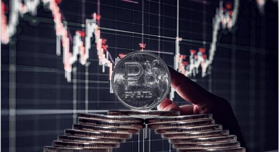    Как читать прогнозы экономистов и политологов?​