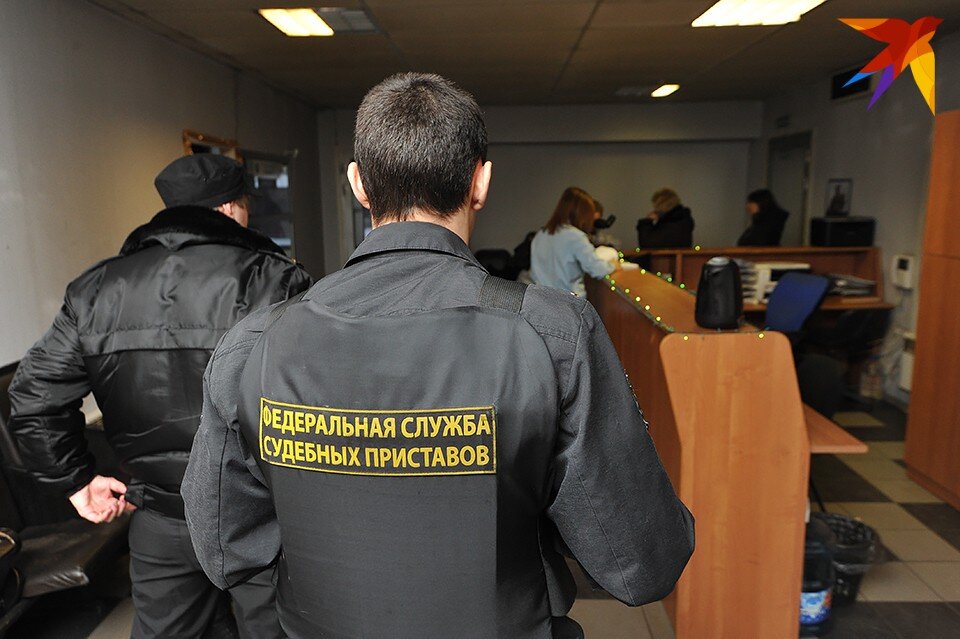     Судебные приставы убедили должника из Оленегорска погасить задолженность, используя соцсети. Анатолий ЖДАНОВ