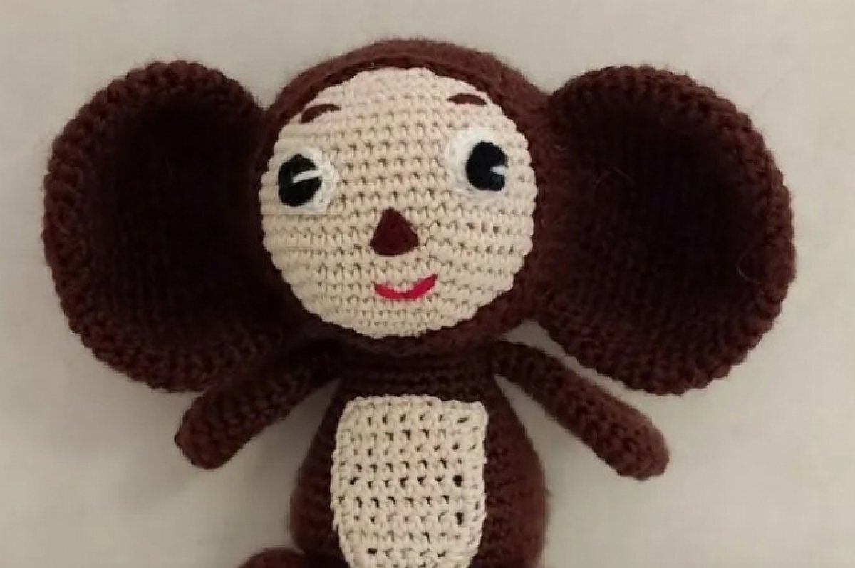    Жители Томска массово продают самодельных Чебурашек