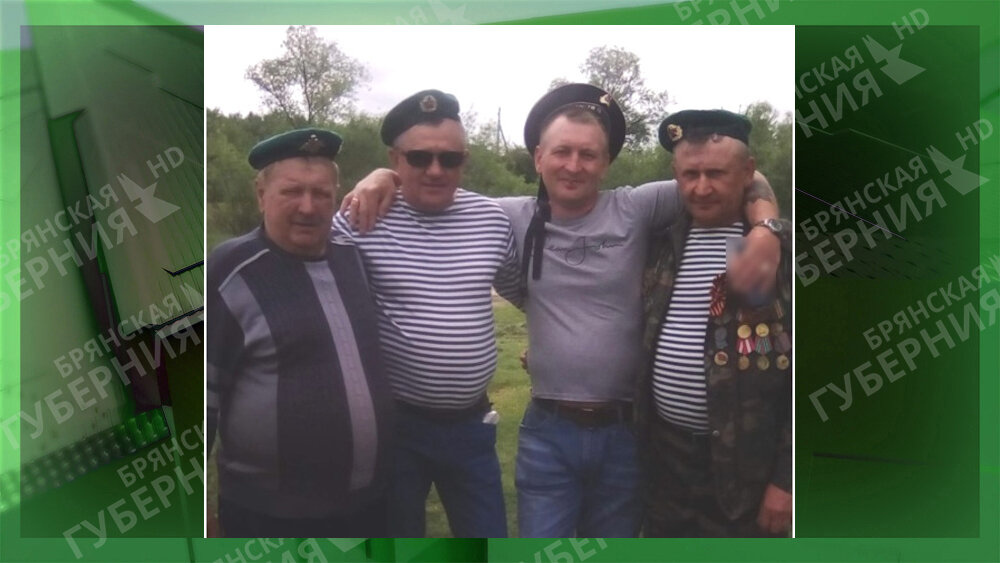   Александр Вагнер — на фото крайний слева  Ефграф Салтыков