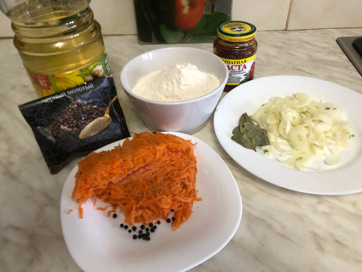 Все, необходимое для приготовления рыбы.