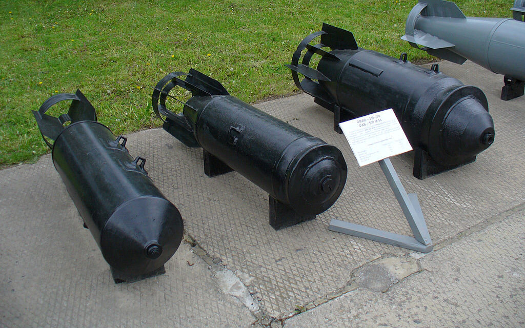 Авиабомбы РБК-250, ОФАБ-250-270, ФАБ-500 / wikipedia.org