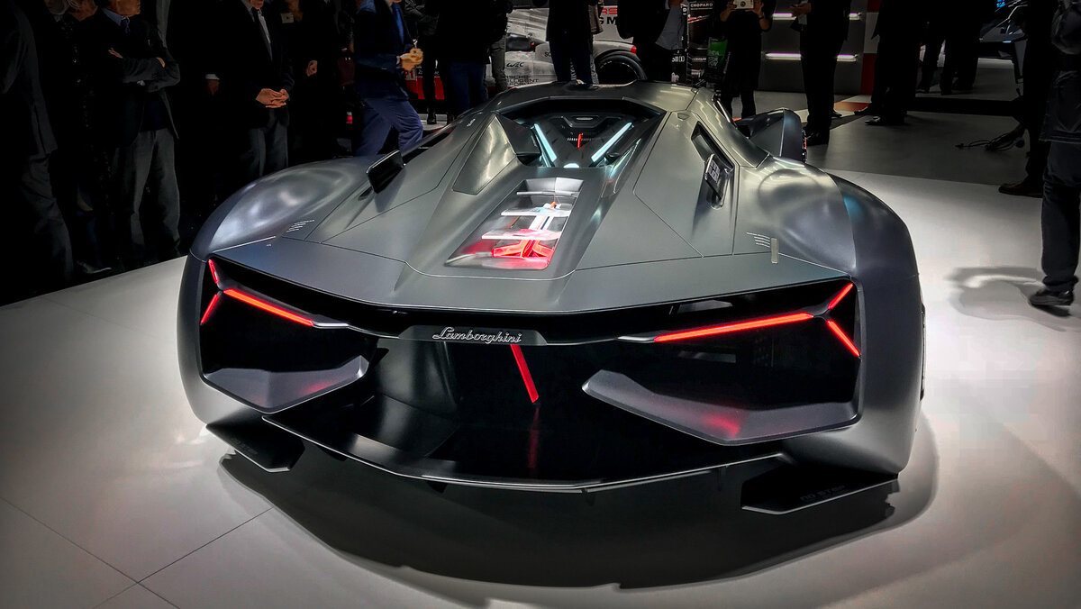 Суперкар Lamborghini terzo
