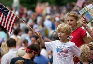 Более  16 миллионов граждан США инвестировали собственные средства в  криптовалюты. Такие результаты были получены в ходе опроса на ресурсе  finder.com. Участники опроса, которые не инвестировали в валюту сделали  это в основном по двум причинам: или такое инвестирование было  воспринято как высоко рискованное или же они вообще не интересуются  новыми видами инвестиций. Есть и другие причины, но их доля меньше:  некоторые американцы вообще не понимают суть криптовалют, некоторые  уверены в очередном «пузыре».