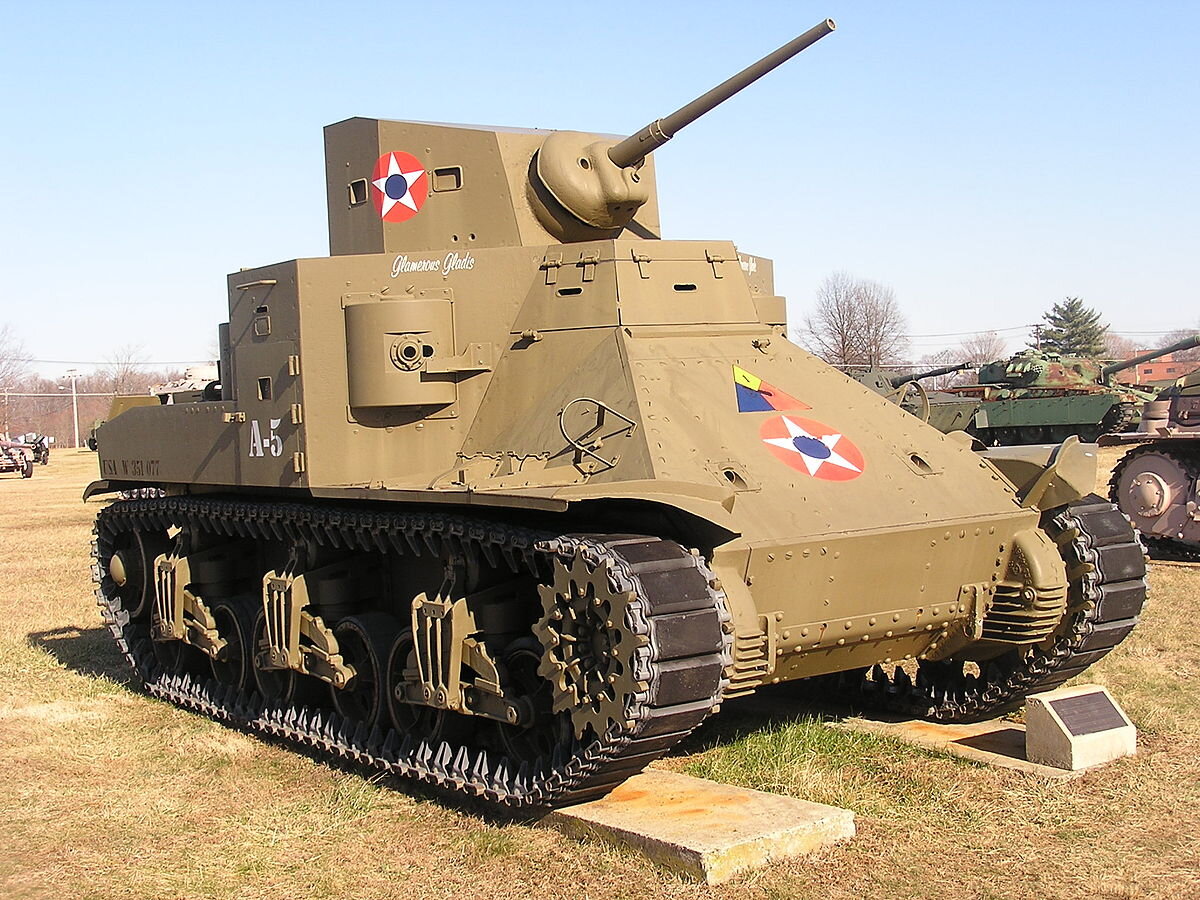 Лёгкий(средний) танк М2