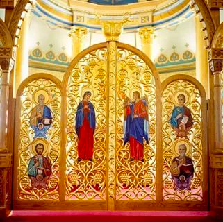 Иконостас: секреты. В храме.