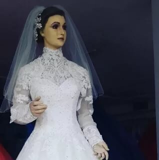 Тайны, заговоры, манекен, мумия,