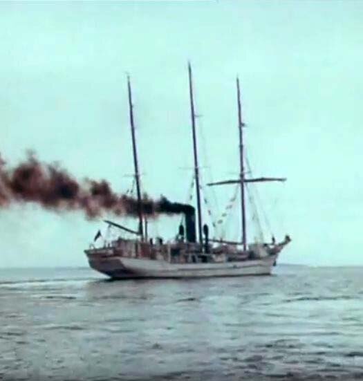 Кадр из фильма «Ждите „Джона Графтона“»