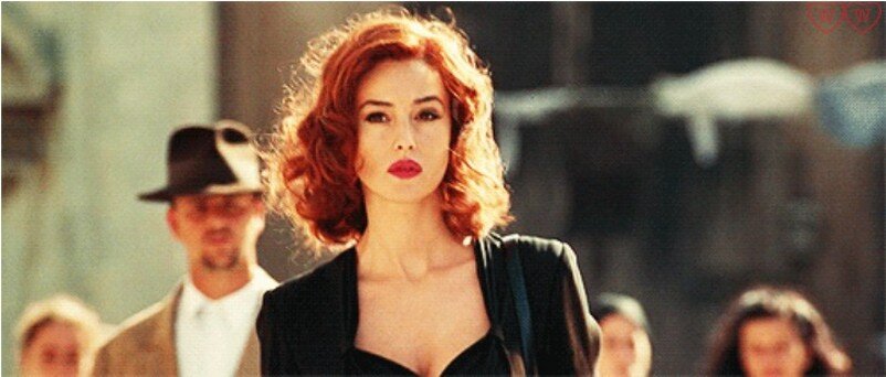 Кадр из кинофильма "Малена" - 2002 г.