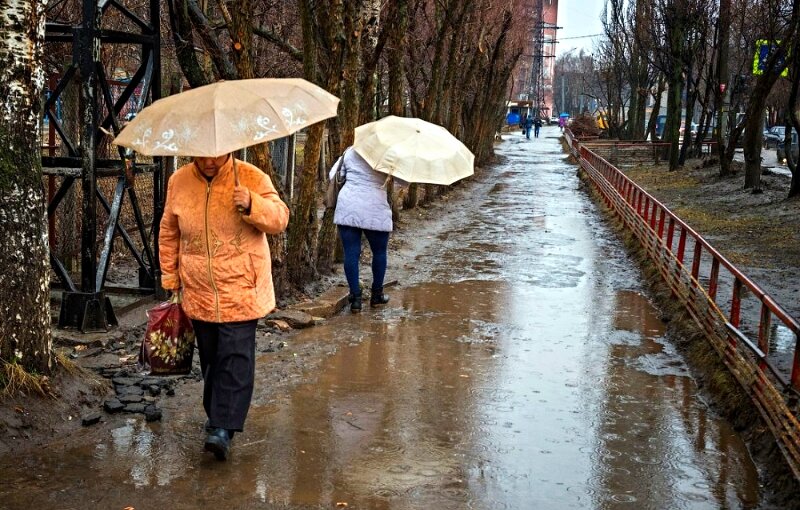 Сезонная слякоть и грязь на улицах