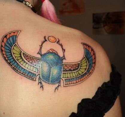 Идеи татуировок бога гора в египетском стиле
