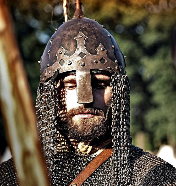 К внешним проблемам добавляются внутренние...