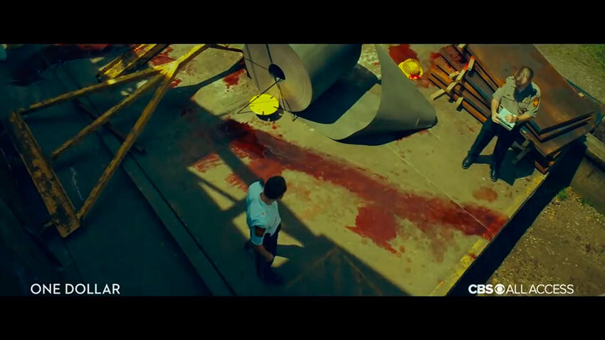 Хоть приём с объединяющим героев фактором уже довольно часто использовался в полнометражных картинах нулевых будь то "11: 14" или "Столкновение" , но тем не менее по истечении времени и востребованности этого приёма "Один доллар" на фоне конкурентов смотрится довольно свежо. Дополнительные плюсы этого проекта заключаются в присутствующих элементах драмеди , интригующих не только деталями запутанного дела , но и демонстрирующих жизнь людей рабочего класса из американской глубинки и то , как сказываются на их судьбах последствия финансового кризиса и как проходит дальнейшая жизнь обычного человека в условиях нестабильной экономики. 