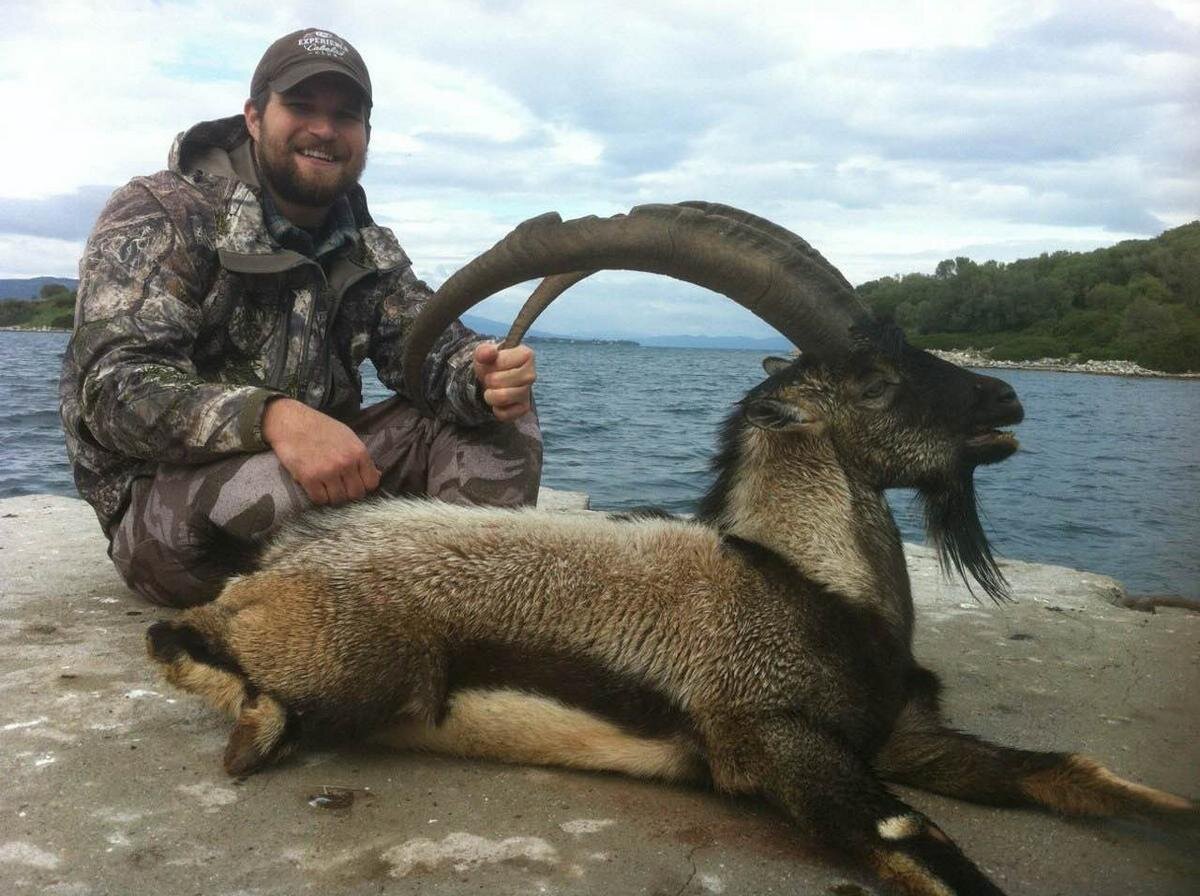 АВТОР СТАТЬИ: НИКОС ПЕЙДИС И ИННА ЖИДКОВА